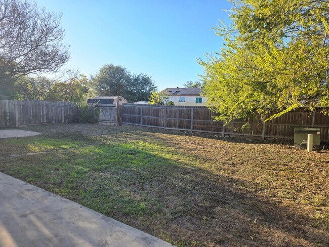 Building Photo - 8123 Comanche Pass