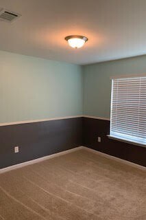 Building Photo - 519 E Marigold Dr