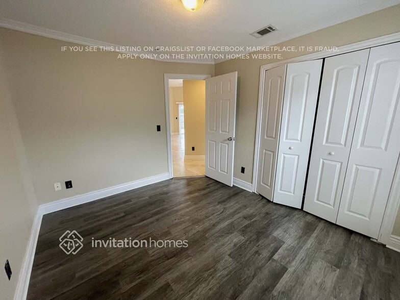 Building Photo - 11331 Andy Dr