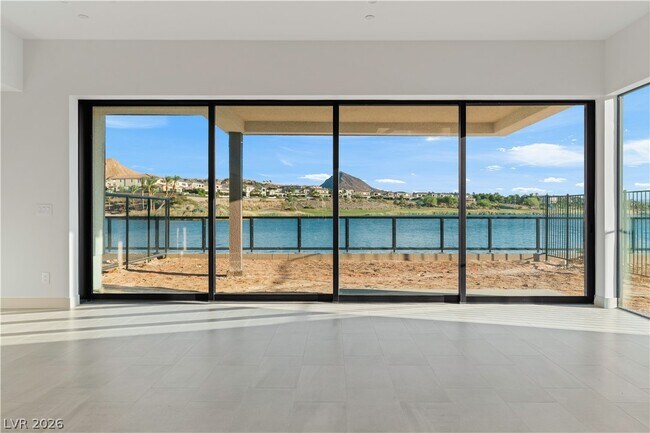 Building Photo - 66 Lakefront Dr