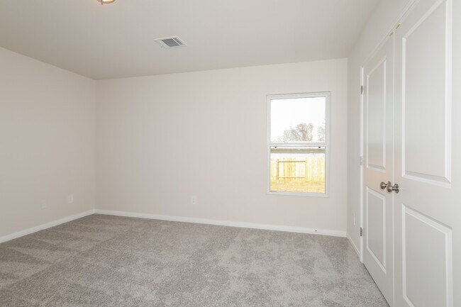 Building Photo - 13015 S Green Wing Cir, Willis, TX