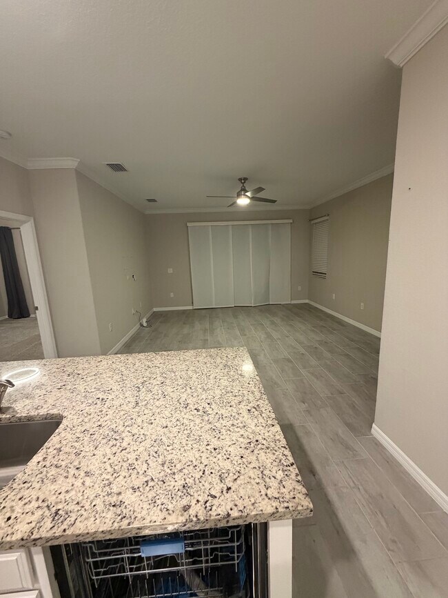 Building Photo - 11815 Bluebird Pl