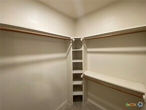 Building Photo - 4513 Stagecoach Trail