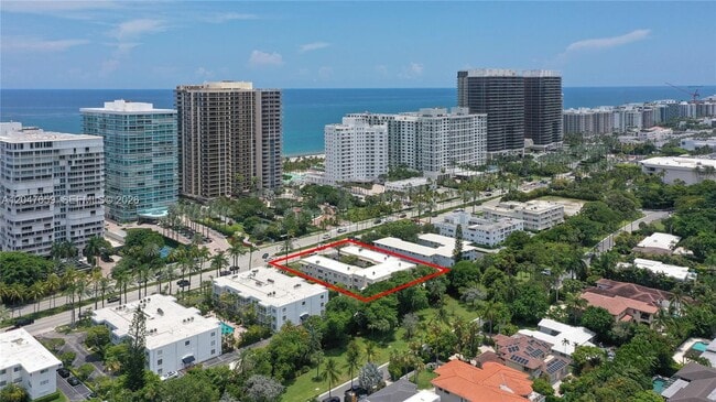 Building Photo - 9940 Collins Ave