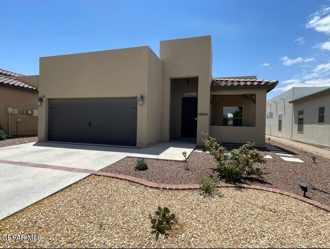 Primary Photo - 13624 Beobridge Ave