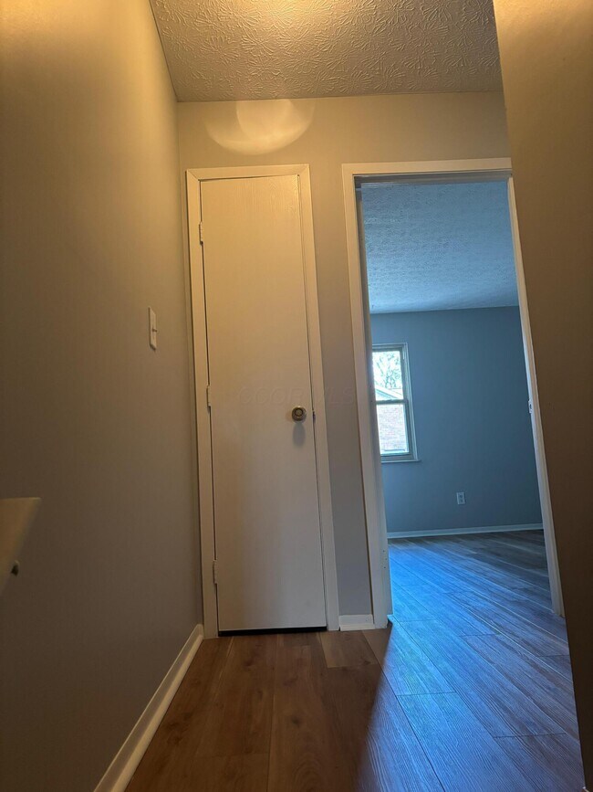Building Photo - 7970 Trellage Ct