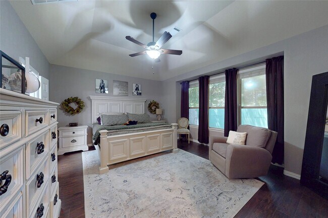 Building Photo - 25003 Stratton Meadows Dr
