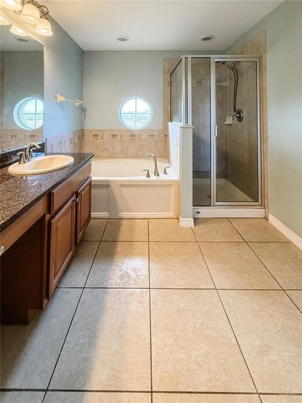 Building Photo - 10144 Arbor Run Dr