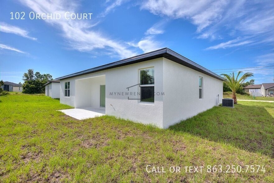 Building Photo - 102 Orchid Ct