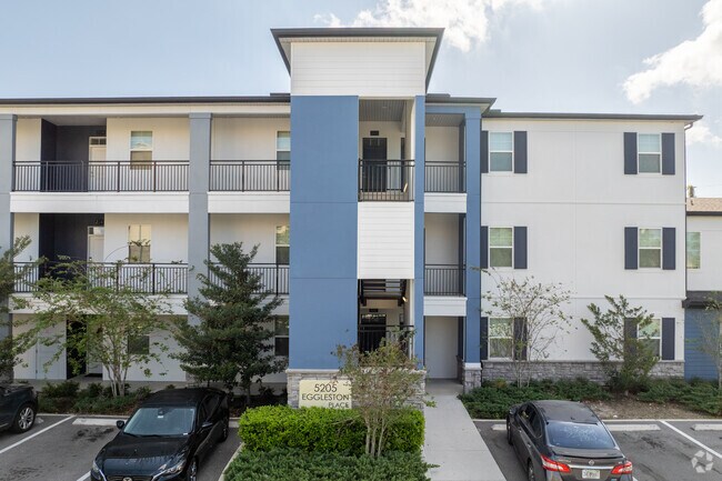 Building Photo - Eggleston Place