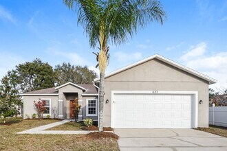 Building Photo - 627 Cotulla Dr