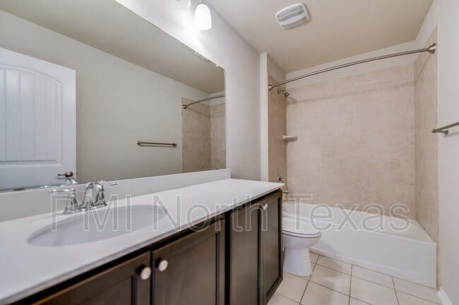 Building Photo - 1312 Motley Dr