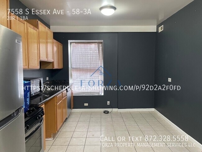 Building Photo - 7558 S Essex Ave