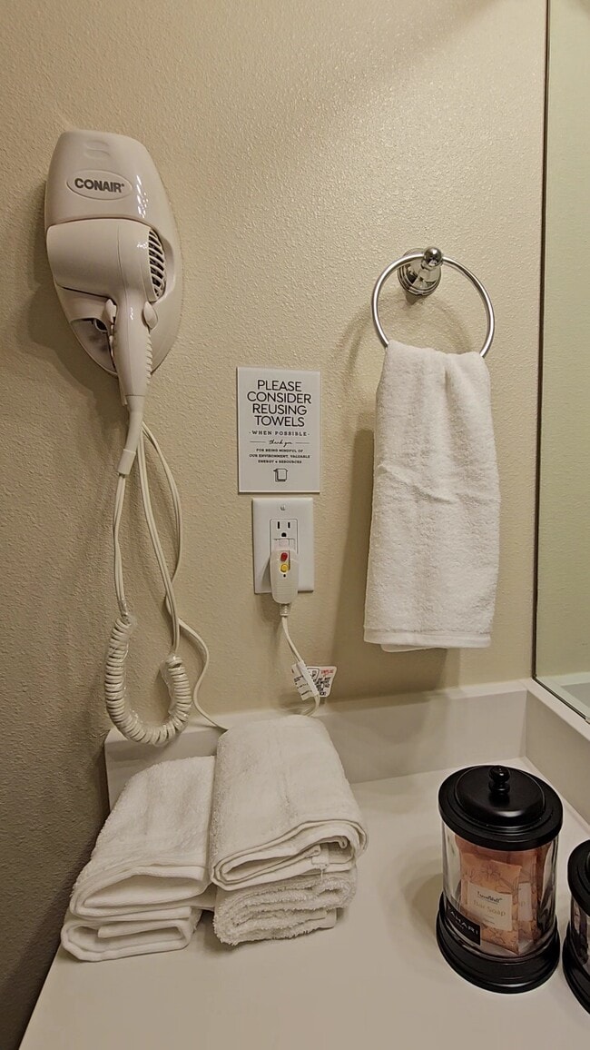 Building Photo - 275 Ipswich St