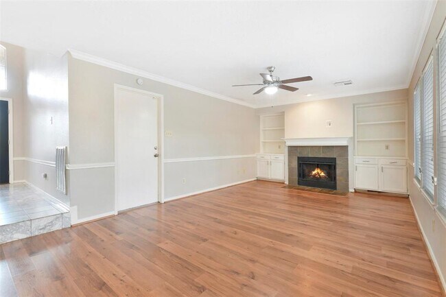 Building Photo - 1407 Quiet Green Ct