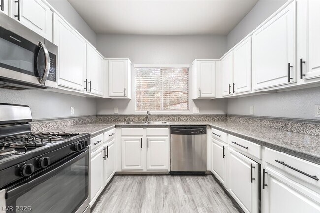 Building Photo - 5250 S Rainbow Blvd