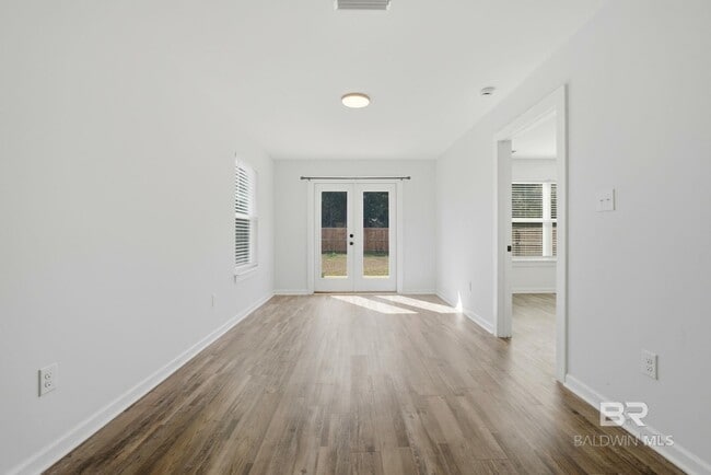 Building Photo - 22771 Racine St