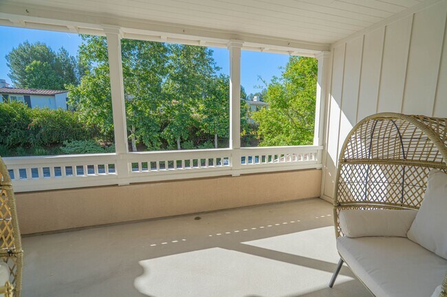 Building Photo - 4 Bedroom Home for Rent in The Woodlands!