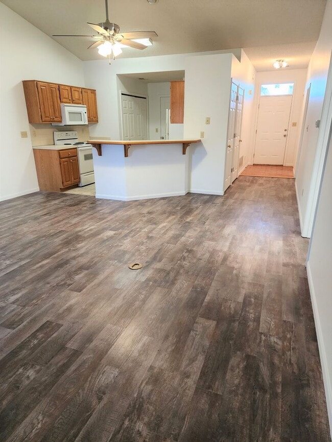 Building Photo - Quality Home Management