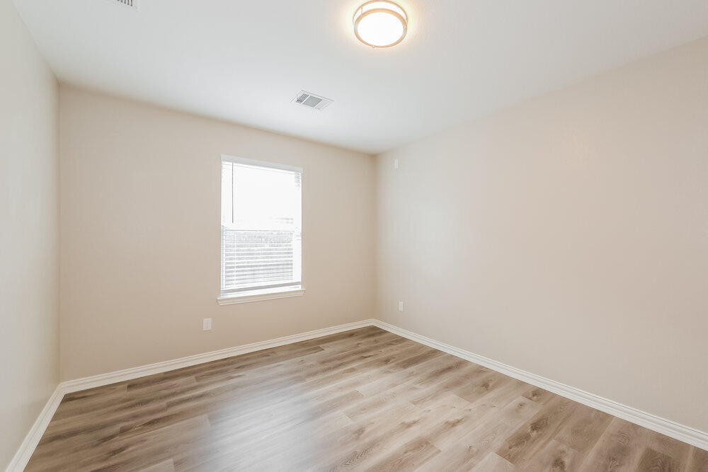 Building Photo - 232 Strawberry Blonde Dr