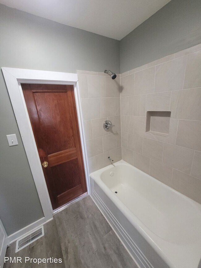 Building Photo - 2 br, 1 bath House - 6323 Sherman Street