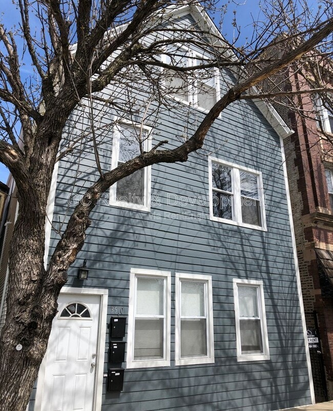 Building Photo - 3510 W Irving Park Rd