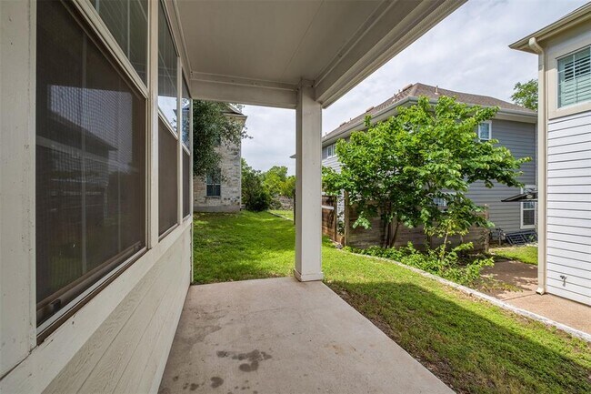 Building Photo - 6715 Windrift Way