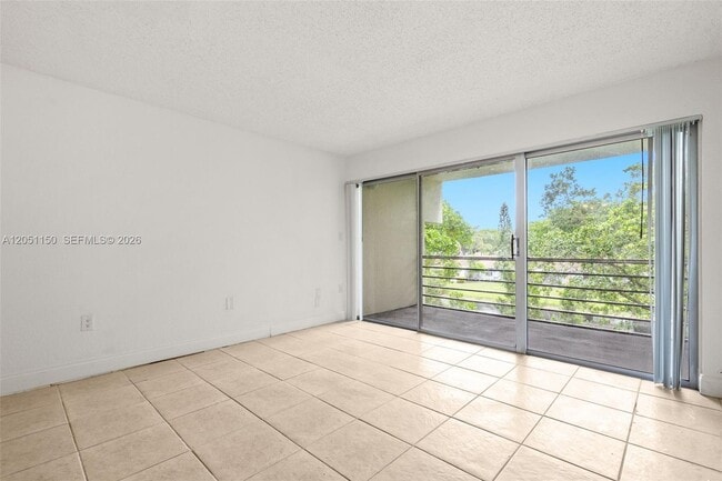 Building Photo - 4215 N University Dr