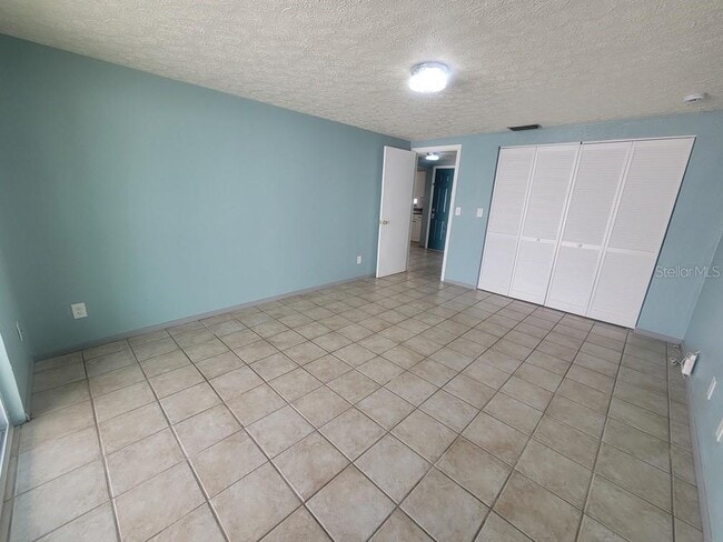 Building Photo - 5709 Silver Spur Dr