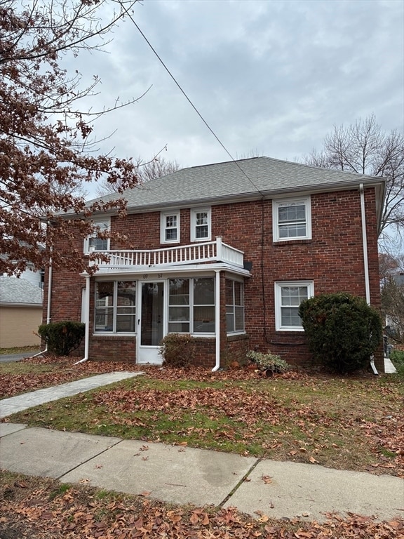 Primary Photo - 67 York Ave