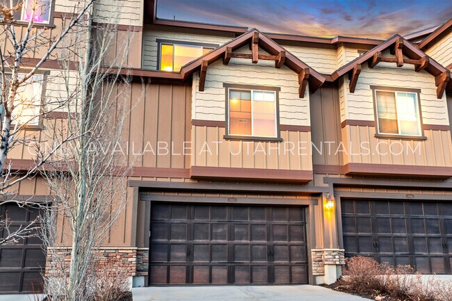 Building Photo - 13412 N Alexis Dr