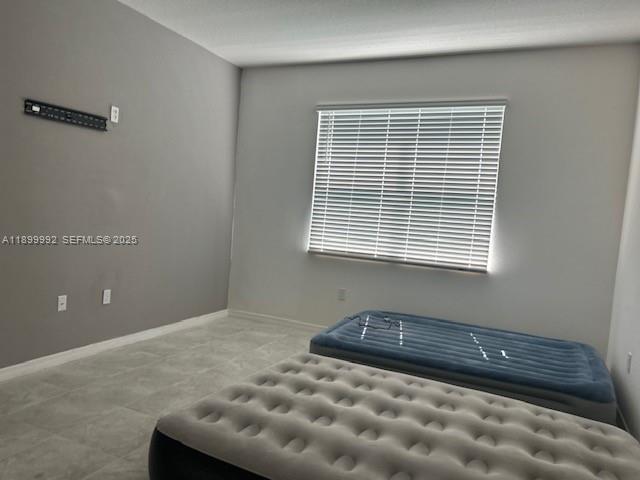 Building Photo - 271 Bottle Brush Dr