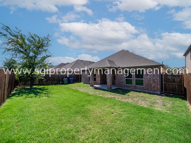 Building Photo - 10928 Brownwood Pl