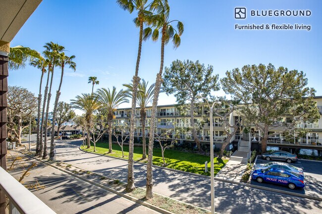 Building Photo - 13935 Tahiti Way