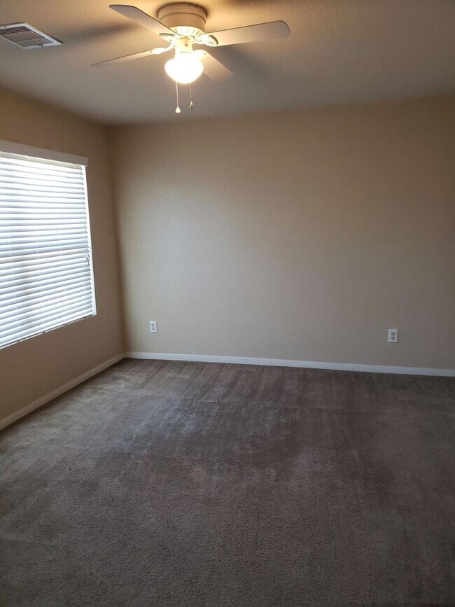 Building Photo - 15810 Sheldon Ridge Way