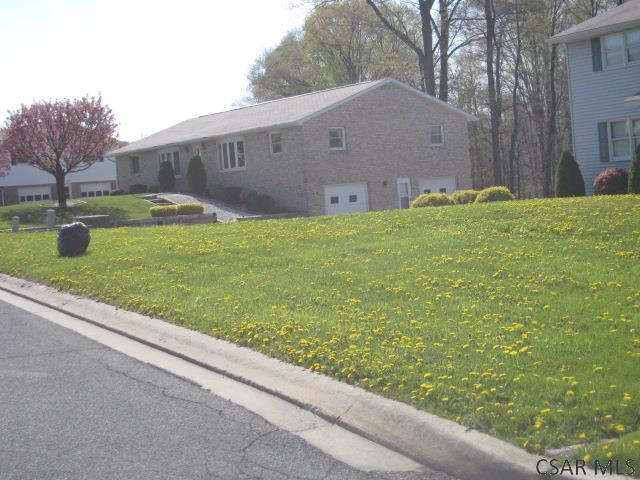 Building Photo - 138 Leffler Dr