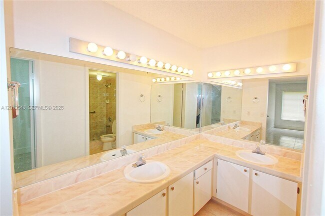 Building Photo - 5800 SW 127th Ave