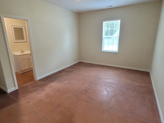 Building Photo - JUST REDUCED! New Construction Home in Olympia!