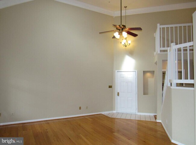 Building Photo - 6944 Ellingham Cir