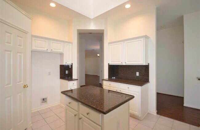 Building Photo - 1219 Cambrian Park Ct