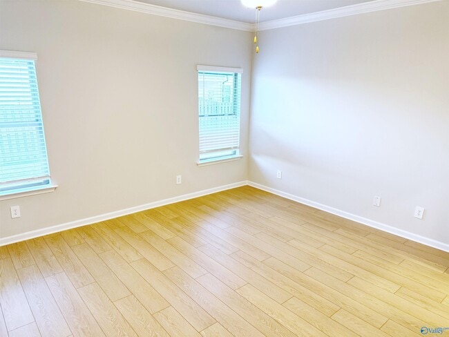 Building Photo - 6057 Gardner Maples Dr SE