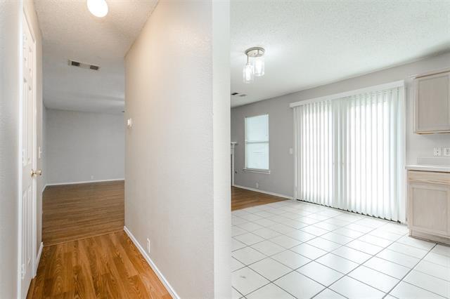 Building Photo - 1308 Dundee Dr