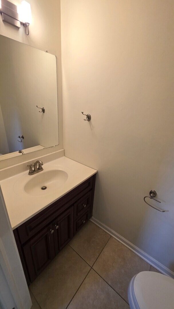 Building Photo - 1117 Franklin Ln