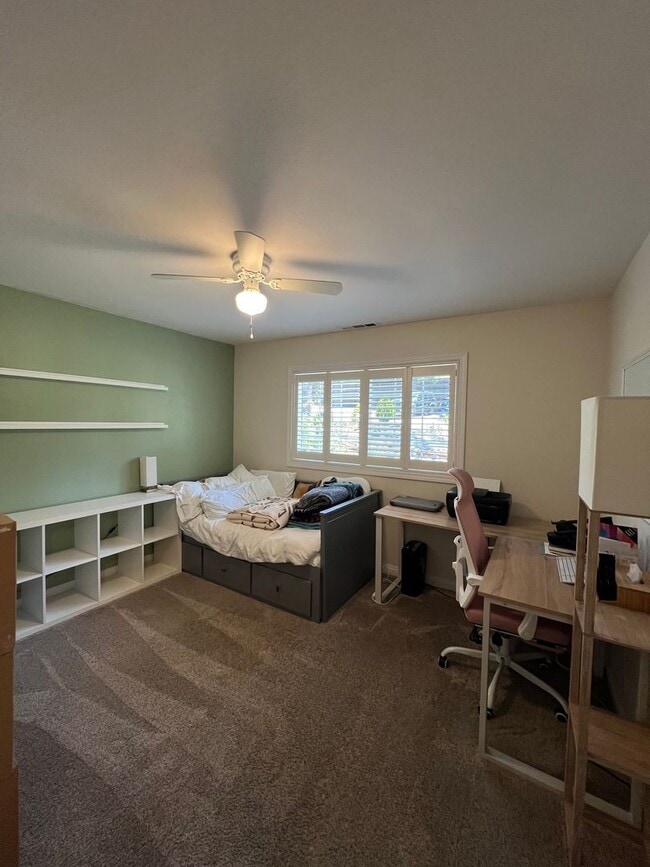 Building Photo - Beautiful 3 Bedroom Home in Scotts Valley — Spacious Yard & Ideal Location!