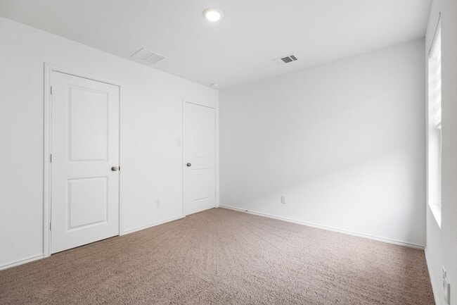 Building Photo - 9126 Selene Pl