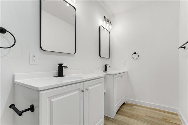 Building Photo - 2149 Willow Pl