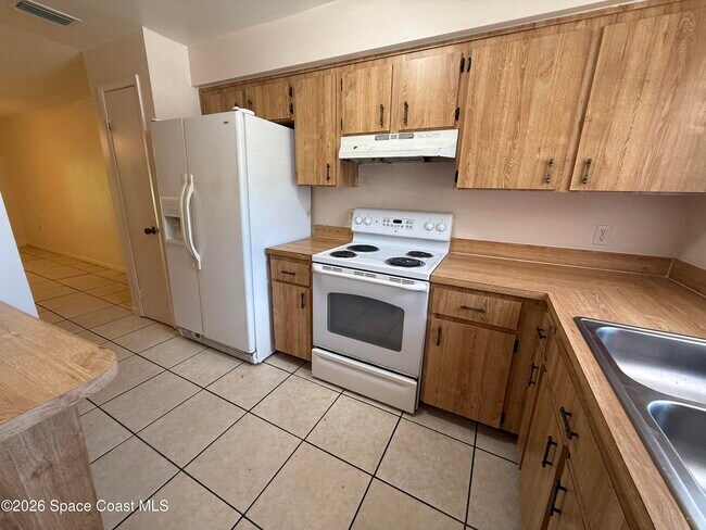 Building Photo - 1514 Clearlake Rd