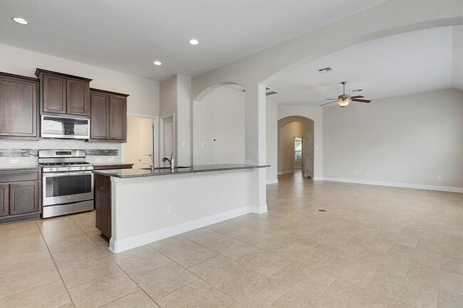 Building Photo - 3215 Honey Peach Way