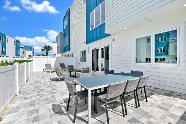 Building Photo - 7740 Sandy Ridge Dr
