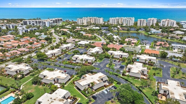 Building Photo - 1420 Ocean Way